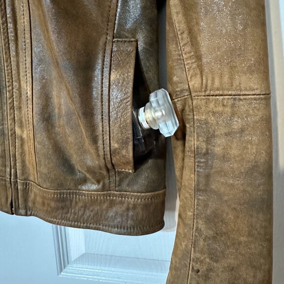 Leather jacket - Picture 3 of 6